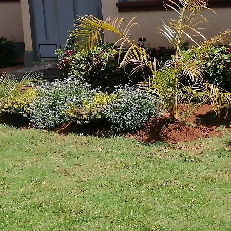 The Rhine Guest House - Eldoret Exterior foto