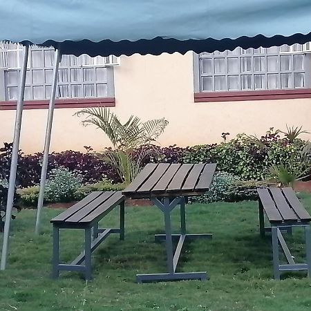 The Rhine Guest House - Eldoret Exterior foto